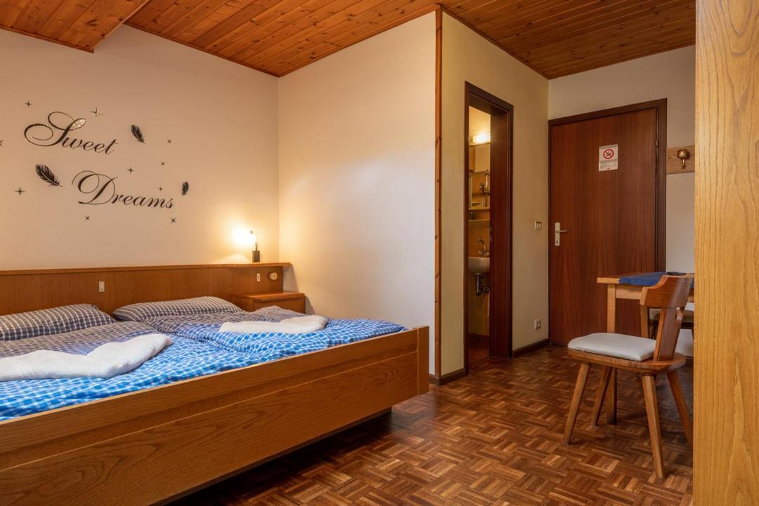 Appartements Pension Sonia Funes  Exterior photo