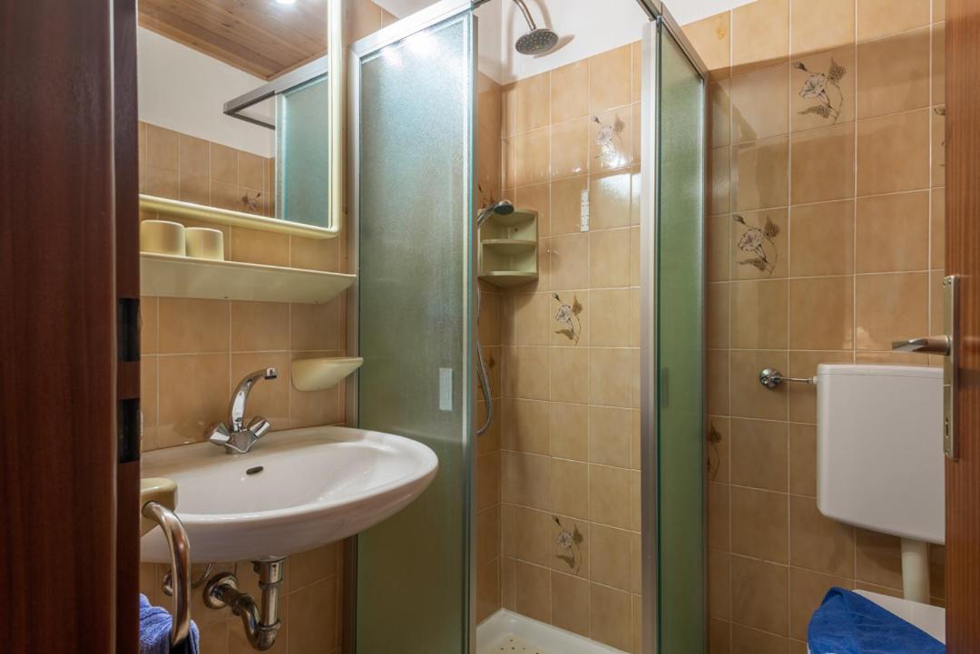 Appartements Pension Sonia Funes  Exterior photo