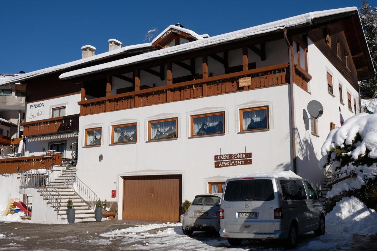 Appartements Pension Sonia Funes  Exterior photo